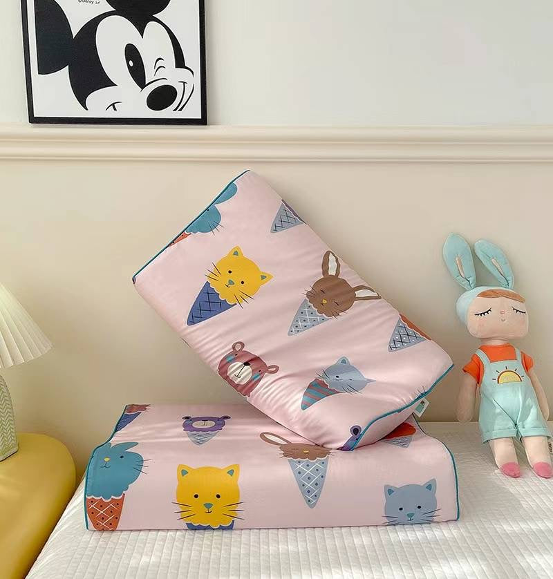 BECWARE Factory direct sales of children's memory foam  pillows with cartoon patterns available in multiple colors for customization MOQ:6pc